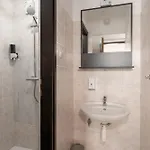 Luxury Seaview Апартаменты