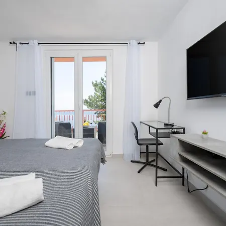 Luxury Seaview Apartment Jurasi