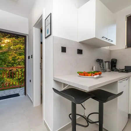 Luxury Seaview Apartment Jurasi